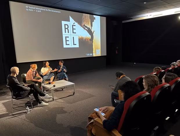 Escena del intercambio con el público. (Fotografía: VNA)