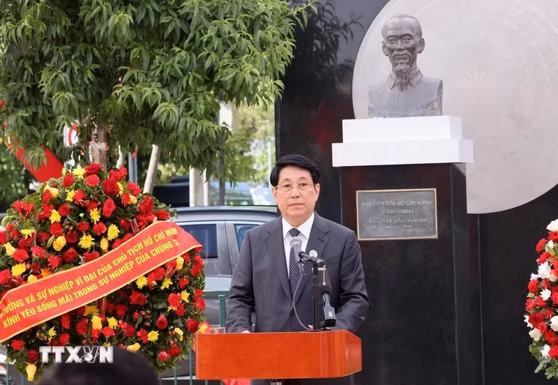 El presidente vietnamita, Luong Cuong, habla en el acto. (Foto: VNA)