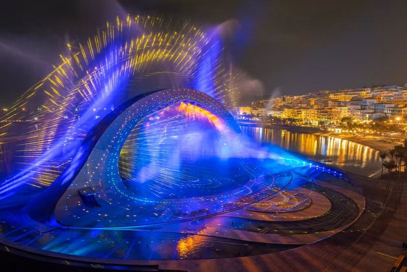 El espectáculo multimedia “Besos del mar” en Sunset Town.