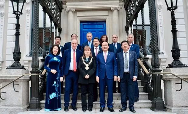 La delegación visita Dublin. (Fotografía:VNA)