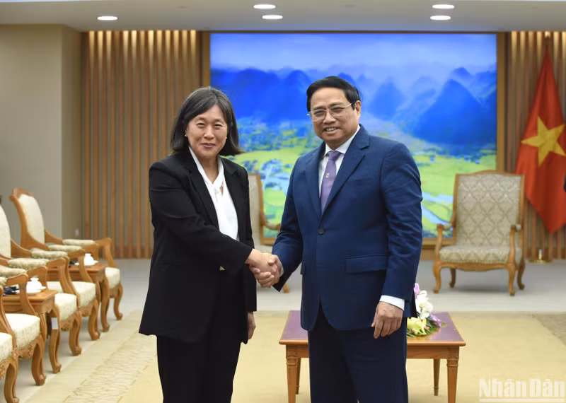 Premier vietnamita recibe a representante comercial de Estados Unidos