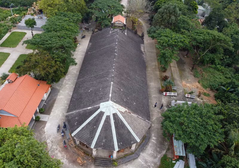 El arco ojival, también conocido como arco apuntado gótico, constituye uno de las principales señas de identidad de la arquitectura gótica. El arco ojival, también conocido como arco apuntado gótico, constituye uno de las principales señas de identidad de la arquitectura gótica.