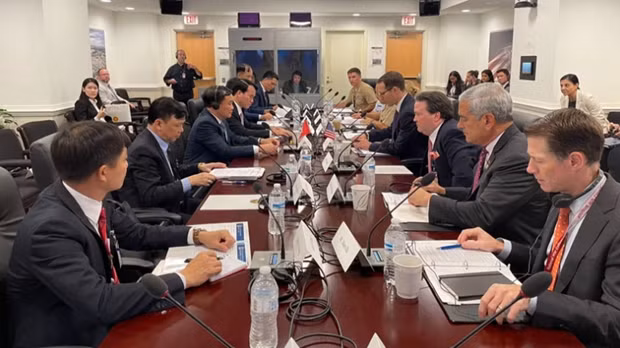 En el Diálogo de Política 2023. (Foto: nhandan.vn)
