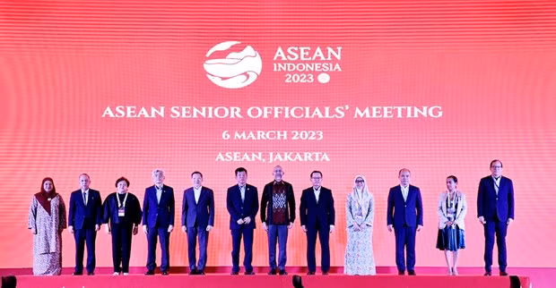 Representantes de los países asisten a la Reunión de Altos Funcionarios de la Asean. (Foto: baoquocte.vn)