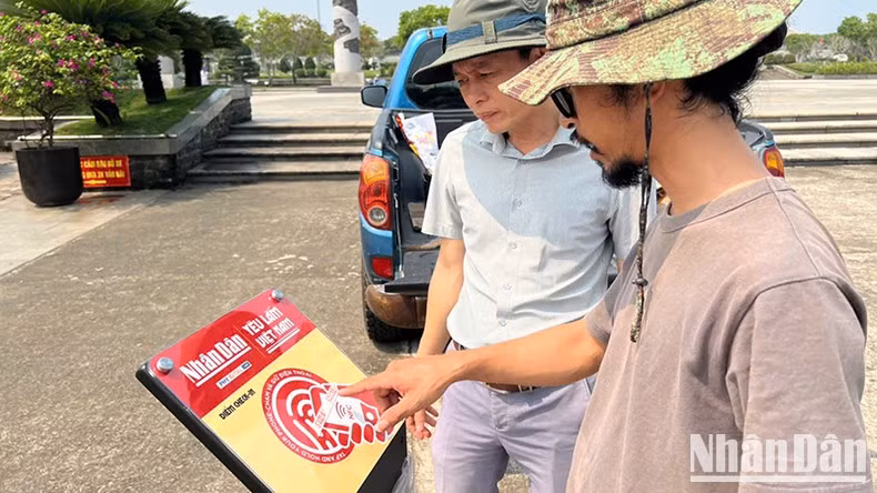Las estaciones interactivas inteligentes están instaladas en lugares convenientes y de fácil acceso.
