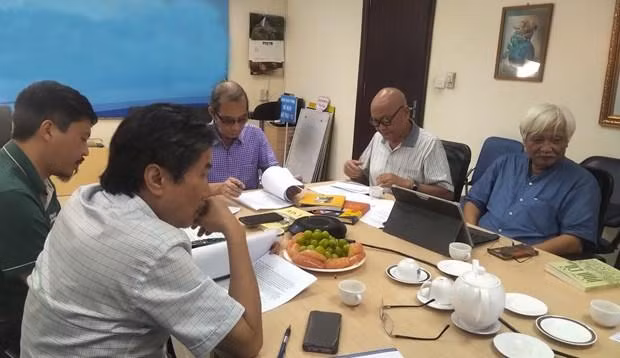 Consejo del Jurado del Premio Bui Xuan Phai. (Fotografía: VNA)