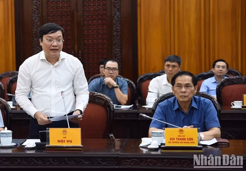 El viceministro del Interior, Truong Hai Long.