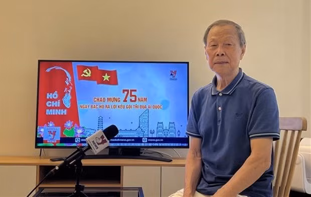 El erudito Li Minghan en la entrevista con la Agencia Vietnamita de Noticias (Foto: VNA)