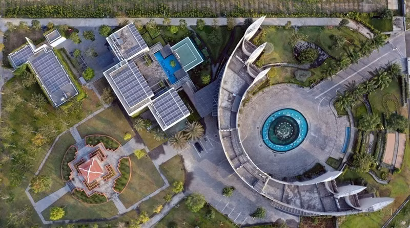 La planta de agua superficial AguaOne Song Hau en el parque industrial Song Hau, distrito de Chau Thanh, provincia de Hau Giang, proporciona agua para uso doméstico y para la producción, lo que contribuye a estabilizar la seguridad hídrica en el delta del Mekong frente al riesgo de contaminación.