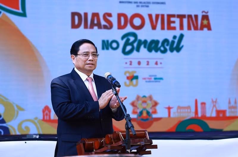 El premier vietnamita, Pham Minh Chinh, habla en la cita. El premier vietnamita, Pham Minh Chinh, habla en la cita.