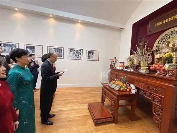 En la ceremonia (Foto: VNA)
