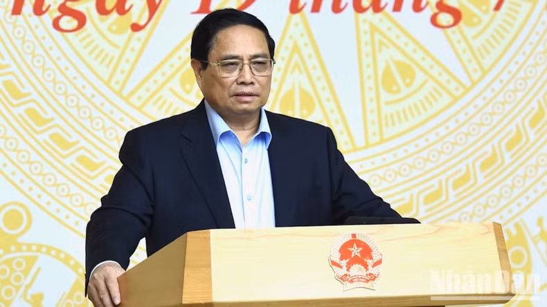El primer ministro de Vietnam, Pham Minh Chinh, interviene en la reunión. El primer ministro de Vietnam, Pham Minh Chinh, interviene en la reunión.
