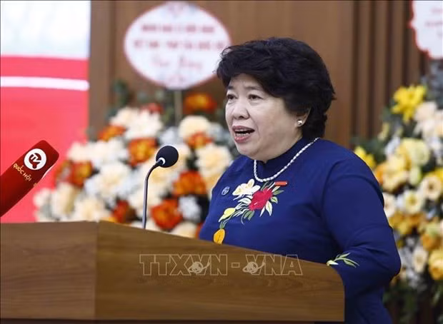 Nguyen Thuy Anh habla en el evento. (Fotografía: VNA)
