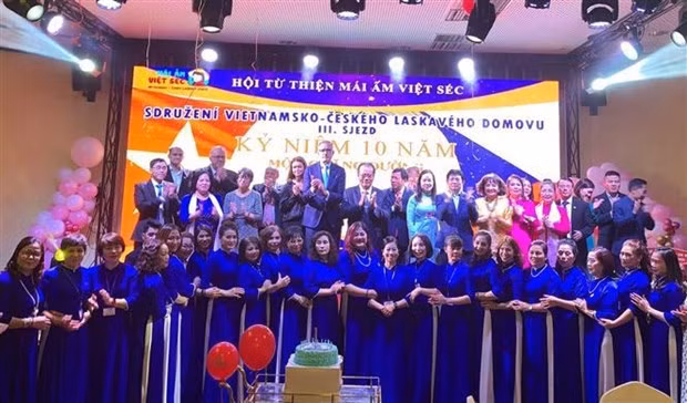 La Casa Vietnamita-Checa celebra su décimo aniversario de fundación. (Fotografía: VNA)
