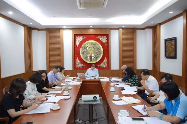 En la reunión. (Fotografía: toquoc.vn)
