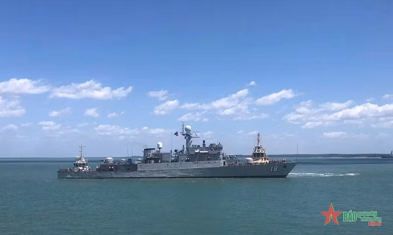 El Buque 18 de la Armada vietnamita llega a Australia para el ejercicio Kakadu 2024. (Fotografía: qdnd.vn)