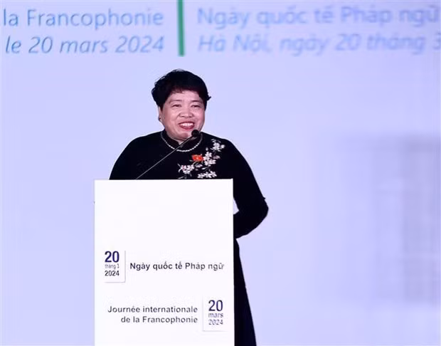 La jefa de la Comisión de Asuntos Sociales de la Asamblea Nacional de Vietnam y también titular el Subcomité de Vietnam de la Asamblea Parlamentaria de la Francofonía, Nguyen Thuy Anh. (Fotografía: VNA)