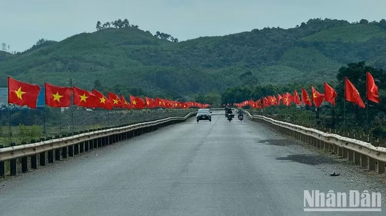 El camino a la cueva de Phong Nha, en la central provincia de Quang Binh.