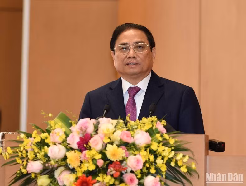 El primer ministro de Vietnam, Pham Minh Chinh, interviene en la cita. (Fotografía: Nhan Dan)