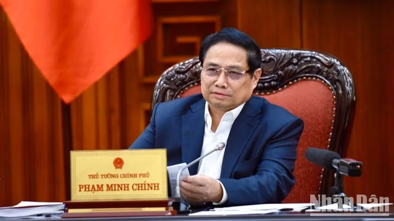 El primer ministro de Vietnam, Pham Minh Chinh, interviene en la sesión. (Fotografía: Nhan Dan)