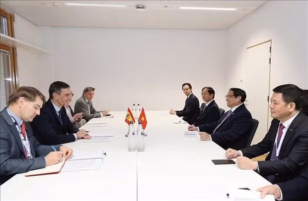 En la reunión. (Fotografía: VNA)
