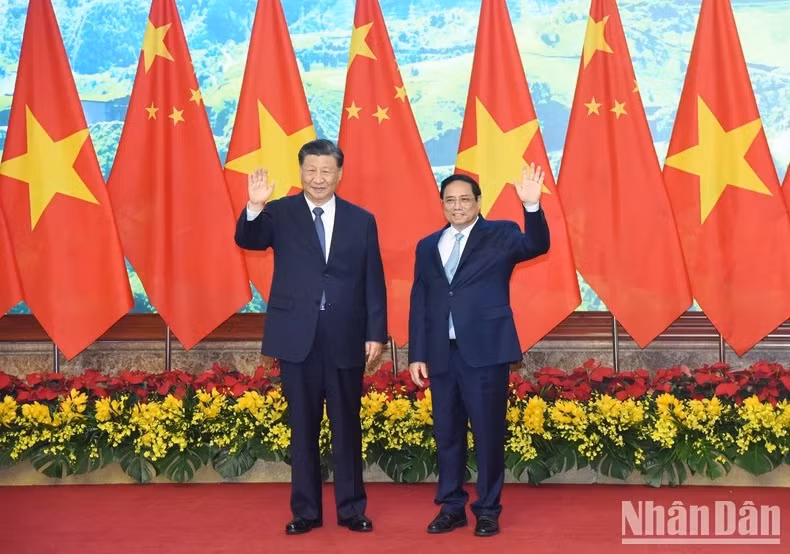 Xi realiza una visita de Estado a Vietnam del 12 al 13 de este mes por invitación del secretario general del Partido Comunista de Vietnam, Nguyen Phu Trong, y del presidente del país, Vo Van Thuong.