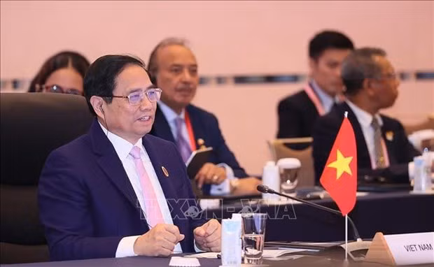 El primer ministro de Vietnam, Pham Minh Chinh, en la Cumbre conmemorativa del 50 aniversario de Amistad y Cooperación Asean-Japón. (Fotografía: VNA)
