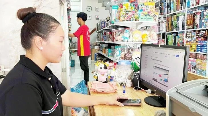 Una tienda aplica software para su venta. (Foto: tuoitre.vn) 