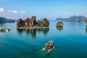 La Bahía de Ha Long (Foto: Nhan Dan)