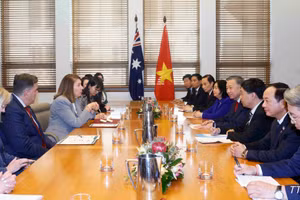 [Foto] Máximo dirigente de Vietnam se reúne con presidentes del Senado y de la Cámara de Representantes de Australia