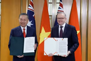 [Foto] Dirigentes de Vietnam y Australia emiten declaración conjunta y se reúnen con la prensa