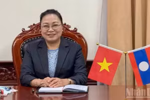 La embajadora de Laos en Vietnam, Khamphao Ernthavanh (Foto: Nhan Dan)