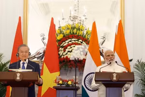 [Foto] Máximo dirigente vietnamita sostiene conversaciones con primer ministro indio