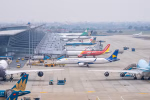 Aeropuerto de Noi Bai prevé más de 650 vuelos por festivos del 30 de abril y 1 de mayo