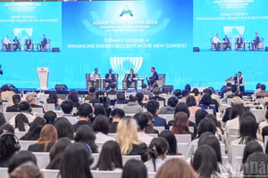 [Foto] Asean refuerza seguridad energética en nuevo contexto mediante mecanismos de cooperación