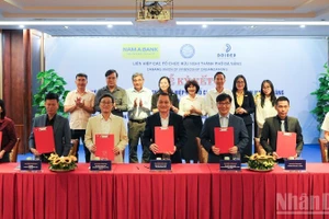 En la ceremonia. (Foto: Nhan Dan)