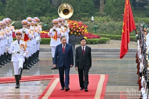 [Foto] Líder partidista de Vietnam preside ceremonia de bienvenida al máximo dirigente de Laos