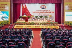 [Vídeo] Clausuran XX Asamblea del Comité del Partido en provincia vietnamita de Nghe An