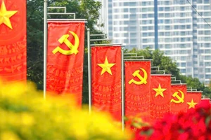 Vietnam ofrece obsequios con motivo del XIV Congreso Nacional del Partido y del Año Nuevo Lunar 2026