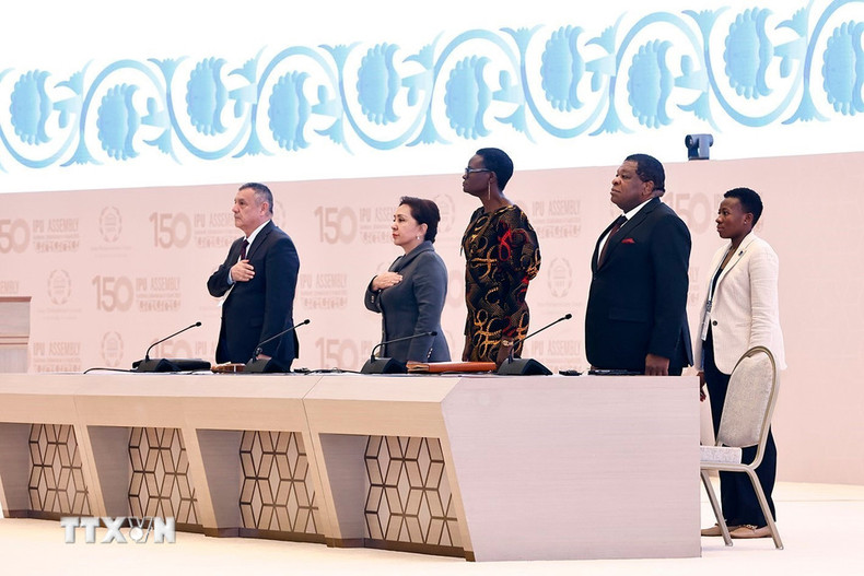 Delegados en la ceremonia de apertura de la UIP-150. (Foto: VNA) Delegados en la ceremonia de apertura de la UIP-150. (Foto: VNA)