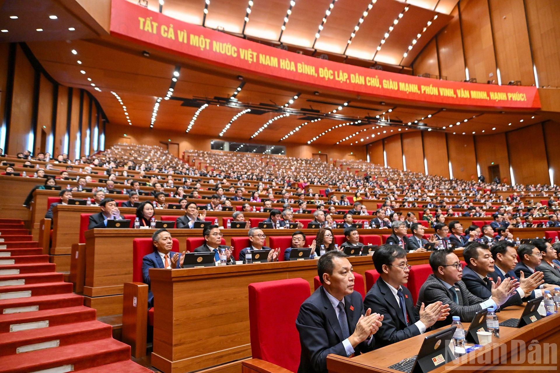 La delegación del Comité del PCV en el Gobierno en la sesión de debate. (Foto: THUY NGUYEN)