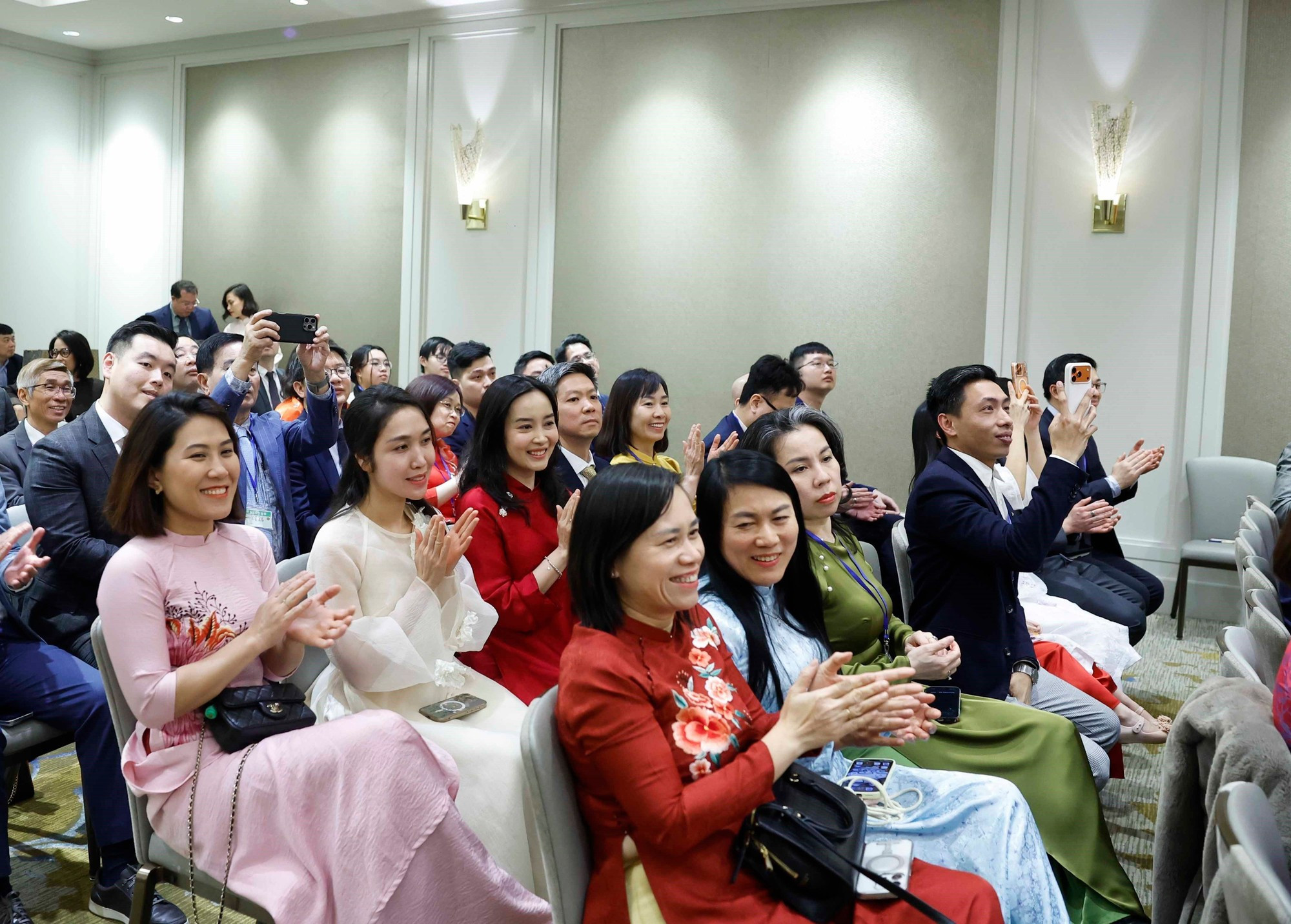 Delegados al encuentro. (Foto: Thong Nhat/VNA)