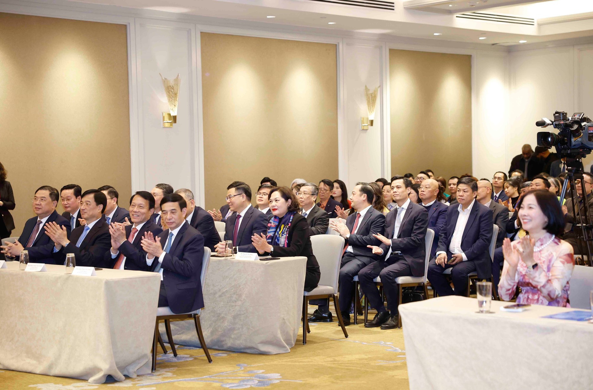 Delegados al encuentro. (Foto: Thong Nhat/VNA)