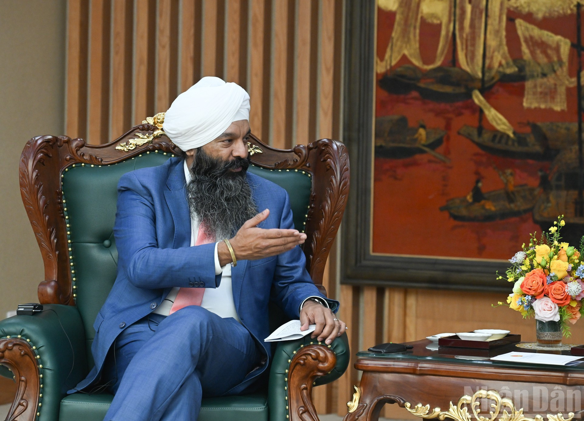 Randeep Sarai, ministro de Desarrollo Internacional de Canadá, interviene en el encuentro.