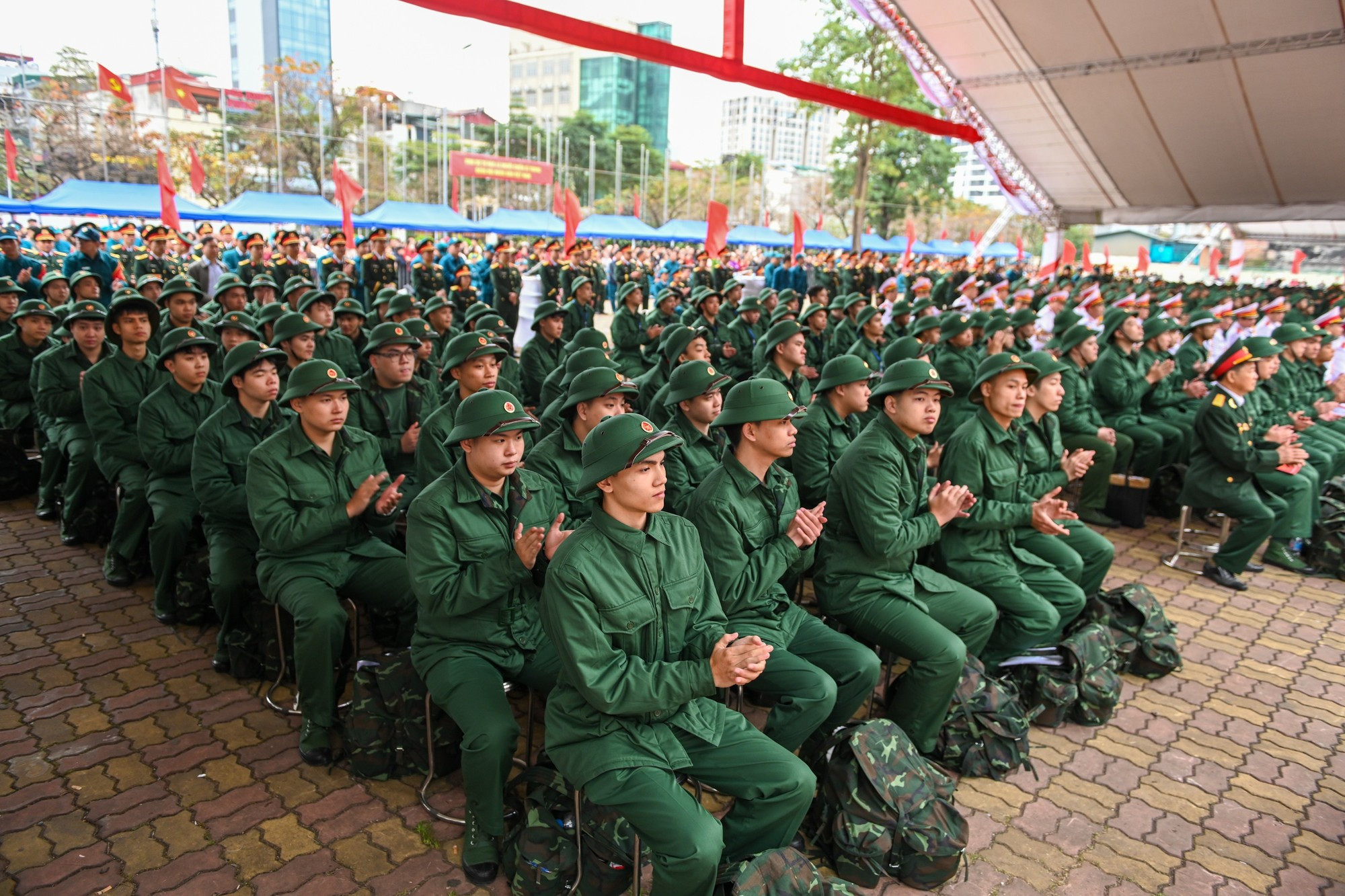 Jóvenes reclutas en la ceremonia.