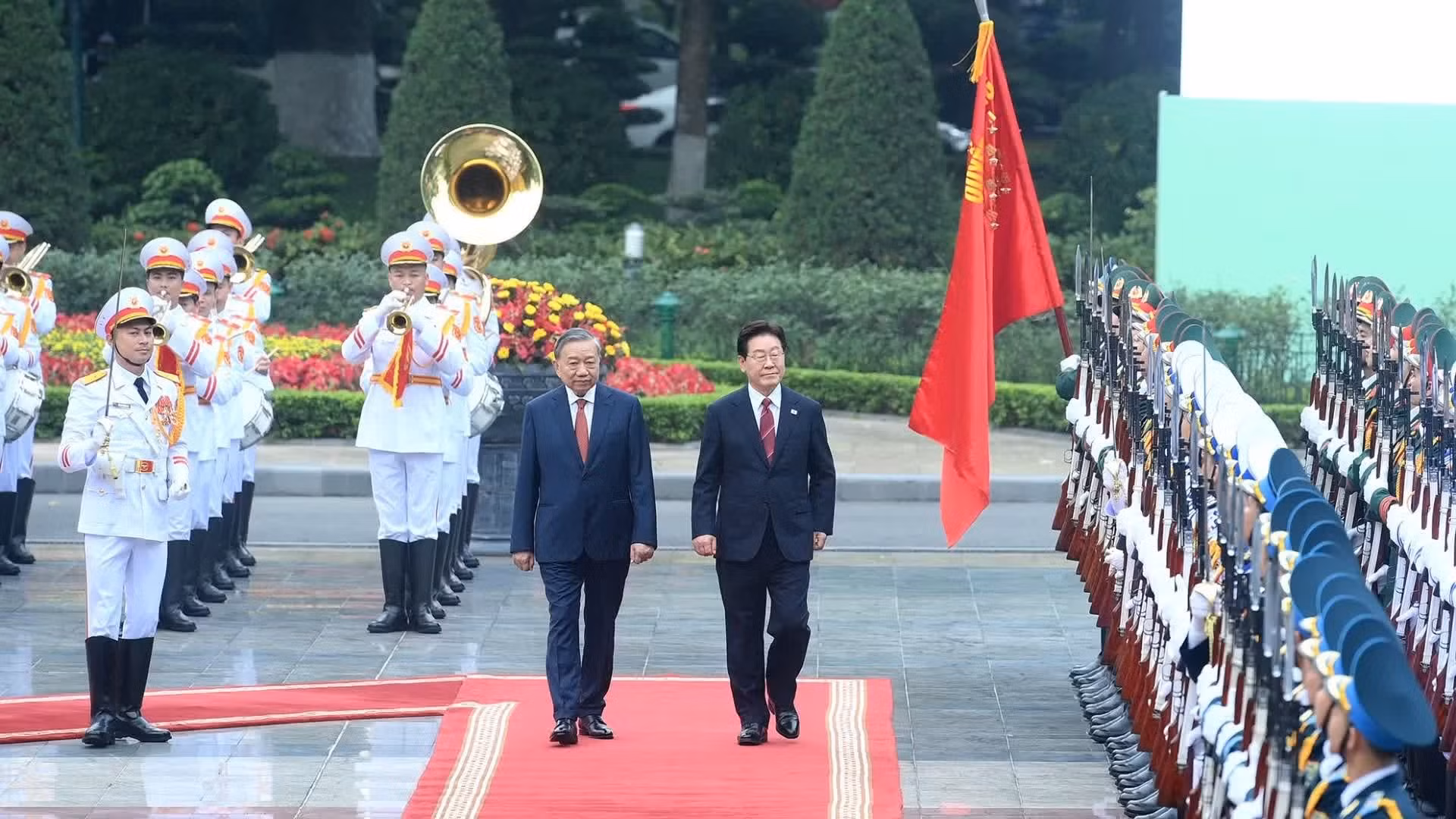 [Foto] Máximo dirigente vietnamita preside ceremonia de bienvenida a presidente de Corea del Sur 
