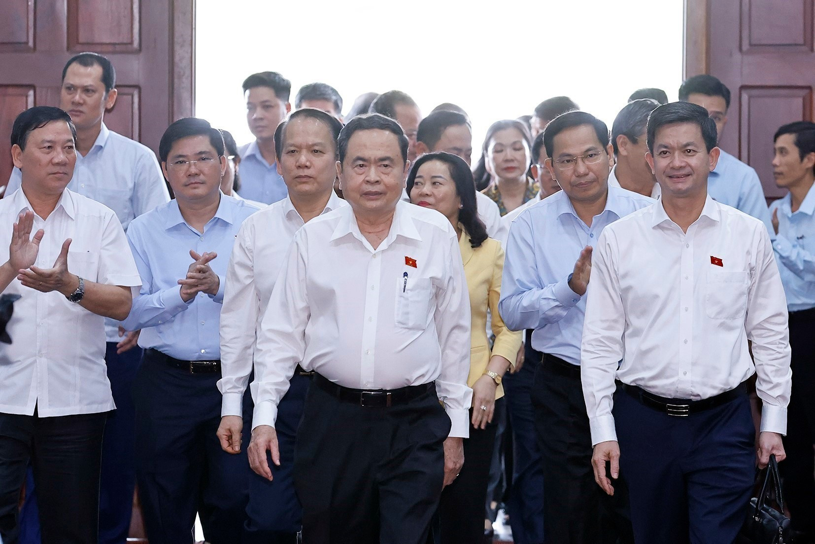 [Foto] Presidente del Legislativo se reúne con votantes de ciudad de Can Tho