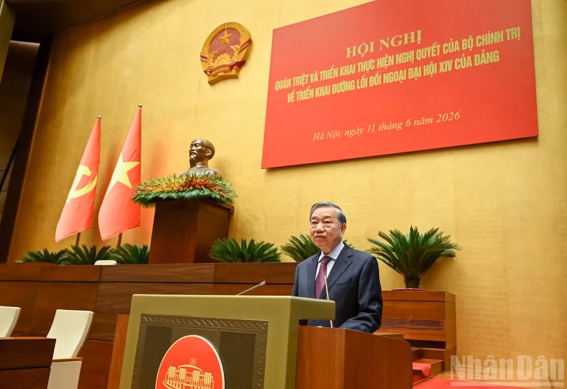 El secretario general del PCV y presidente de Vietnam, To Lam, pronuncia un discurso directivo. (Foto: Duy Linh)