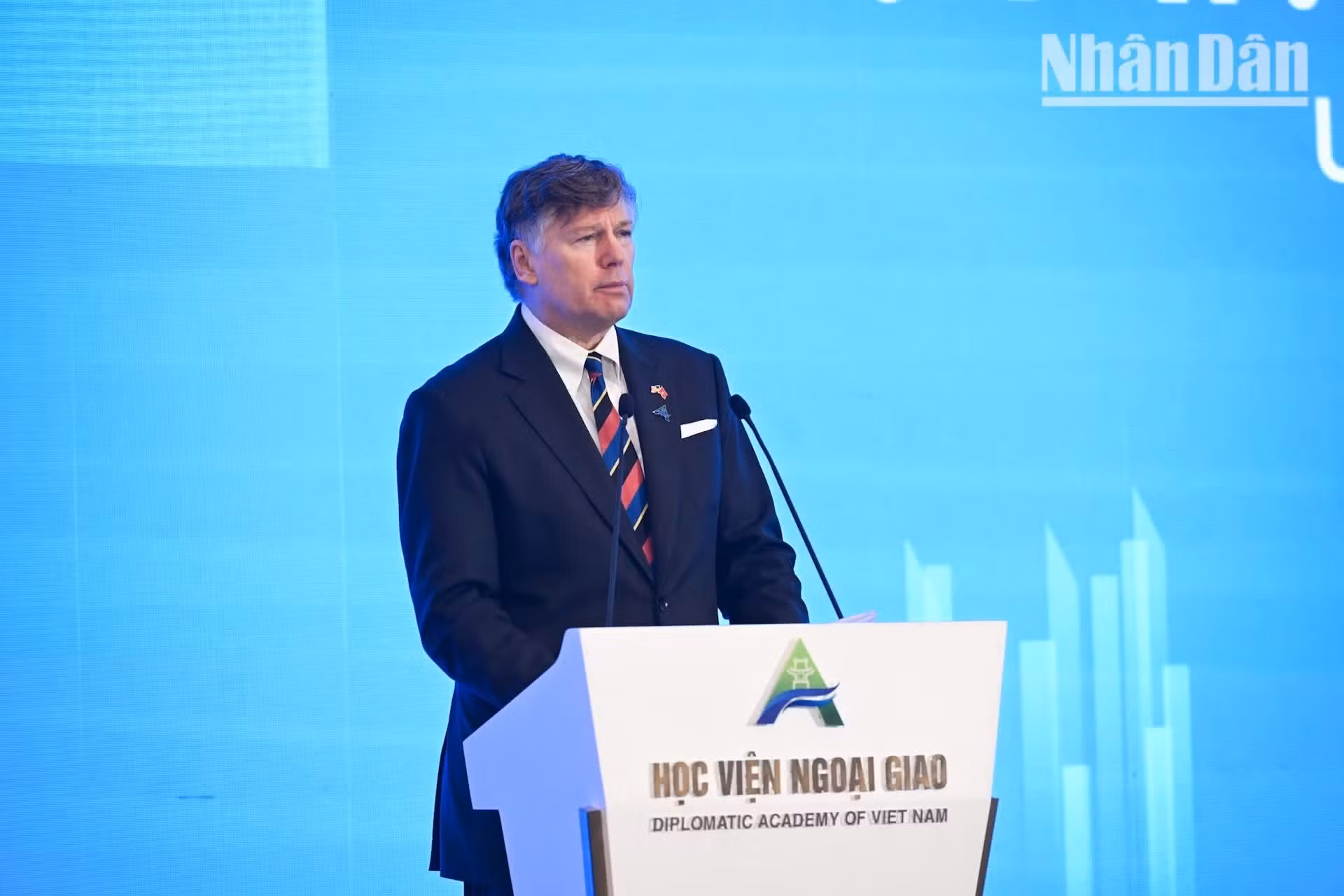 En el ámbito energético, destaca el compromiso estadounidense de apoyar a los países de la Asean en la diversificación de las fuentes de suministro y el fortalecimiento de la seguridad energética a largo plazo, mediante iniciativas como la exportación de gas licuado de petróleo y gas natural licuado.