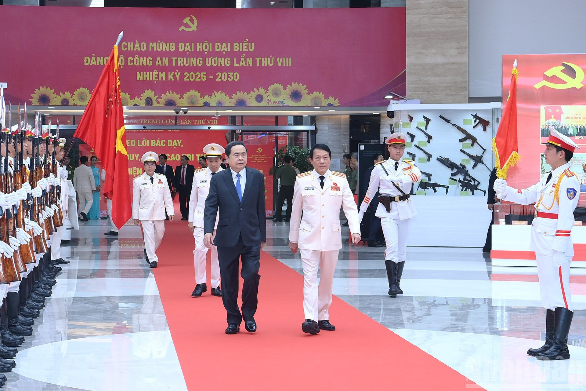 El presidente de la Asamblea Nacional de Vietnam, Tran Thanh Man. El presidente de la Asamblea Nacional de Vietnam, Tran Thanh Man.